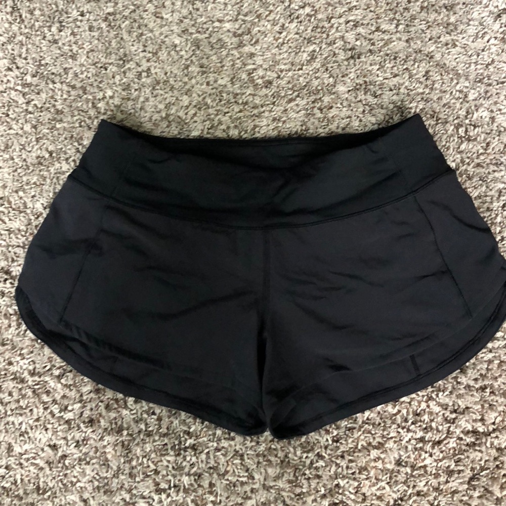 Lululemon athletic black shorts